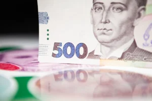 Курс валют на 18 липня: гривня девальвувала