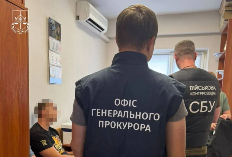 Експосадовцю Міноборони повідомили про підозру у розтраті понад 1 млрд гривень