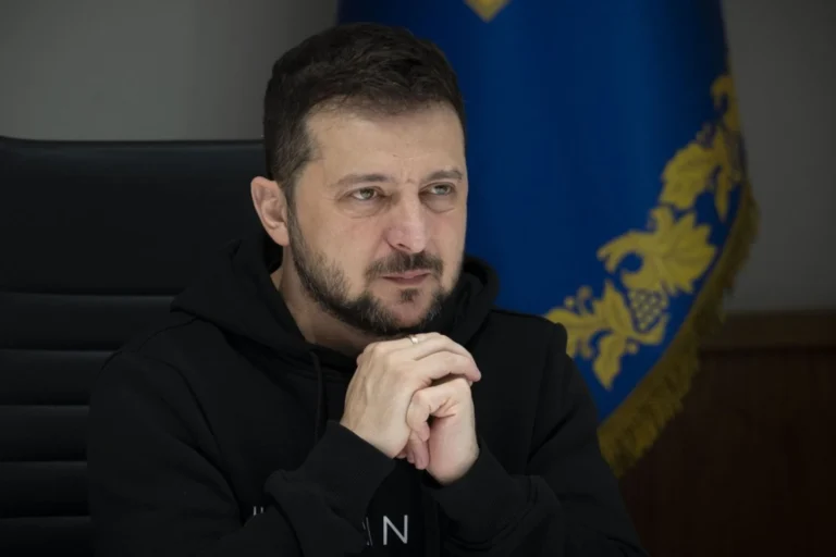 Зараз сигнали з росії непристойні, вони намагаються “зіскочити” з необхідності проводити зустріч - Зеленський