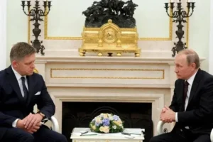 путін та Фіцо зустрінуться в Китаї на параді: стали відомі деталі