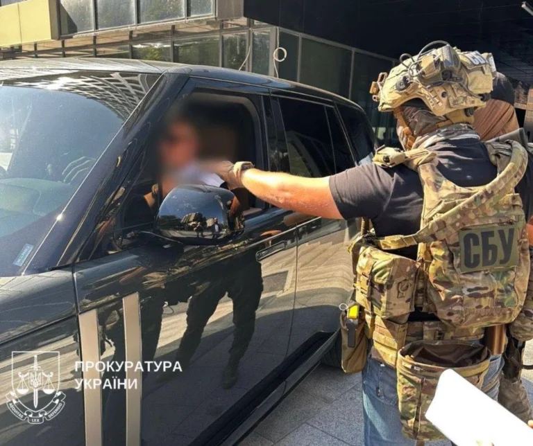 У Києві затримали колишнього топподатківця, який створив "конвертцентр" з тіньовим обігом у 1,5 млрд гривень