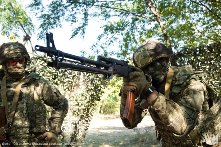 Генштаб: 82 бойові зіткнення на фронті, ворог активно діє на Торецькому та Покровському напрямках