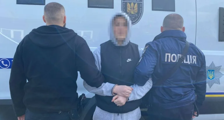 В Україну з Польщі екстрадували учасника злочинної організації з виготовлення та збуту наркотиків