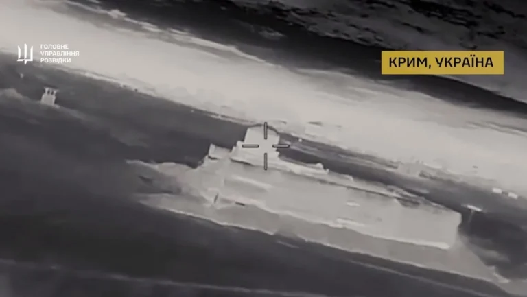 Спалили ворожий “валдай” у Криму: розвідники показали, як уразили новітню РЛС окупантів
