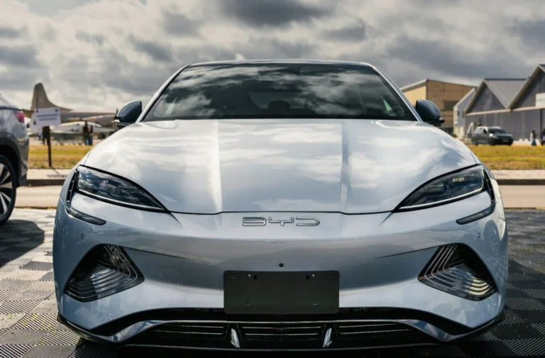 BYD зазнає найбільшого падіння квартального прибутку за майже 5 років