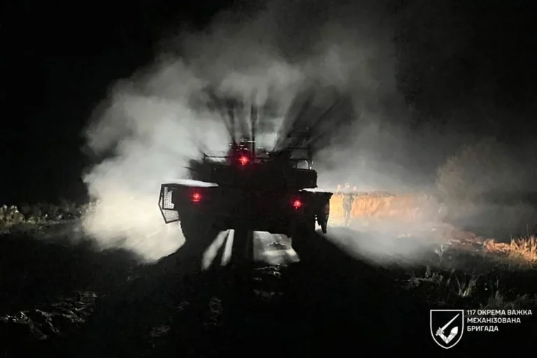 На фронті відбулося 64 бойових зіткнення: у Генштабі розповіли, де ворог атакує найактивніше