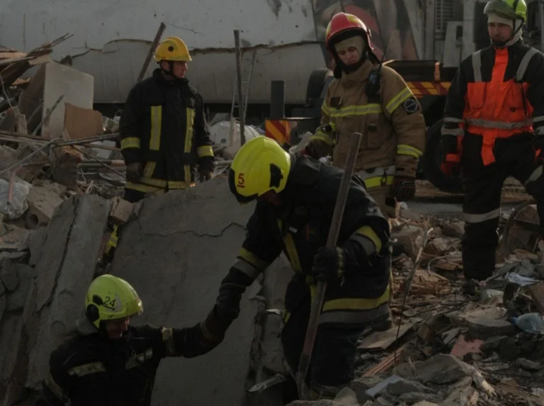 Атака рф по Києву 25 листопада: кількість загиблих збільшилась до 7 людей