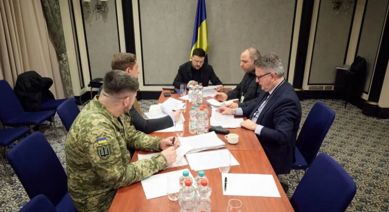 Українські Національні Новини (УНН)