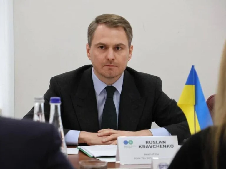 За мільйонні розтрати