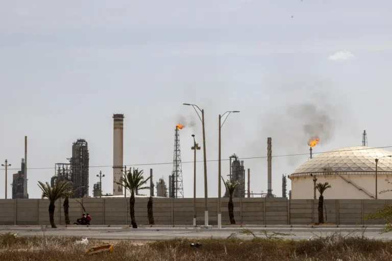 Trafigura завантажить перше судно з венесуельською нафтою наступного тижня