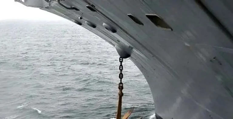 Фінляндія зняла арешт із судна, затриманого у справі про саботаж підводного кабелю