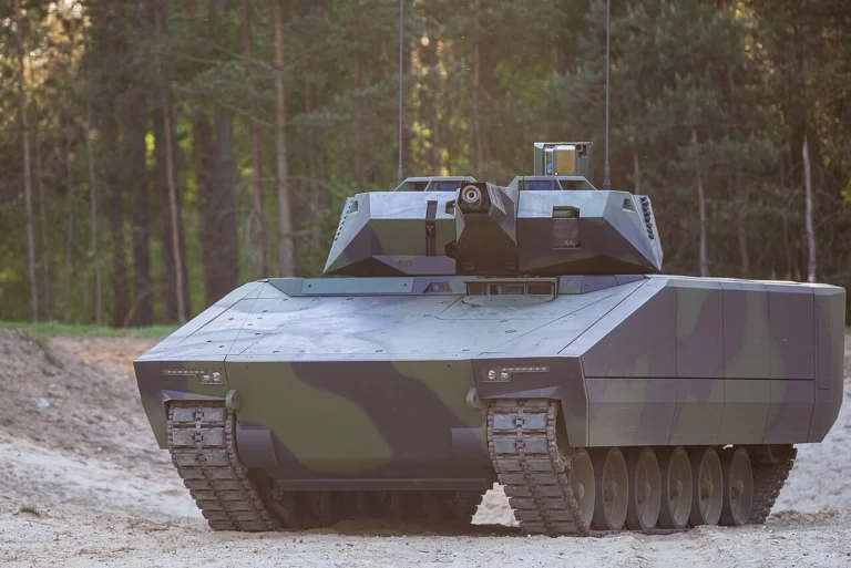 Концерн Rheinmetall передасть Україні БМП Lynx KF41: озвучена вартість машин