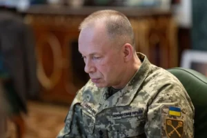 рф випустила по Україні понад 13,3 тис. ракет і 142,3 тис. дронів: Сирський вказав колезі зі США на потребу у ЗРК та боєприпасах