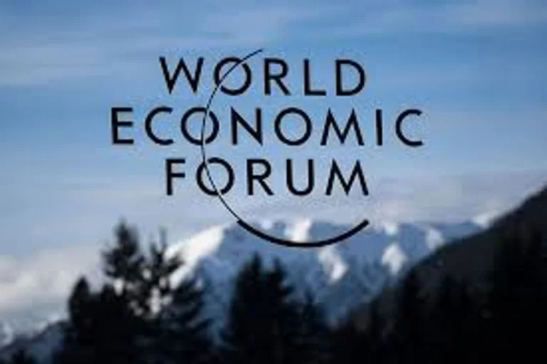 “Особисте так” Трампа, “Угода процвітання” та переговори: що вирішують у Давосі для України