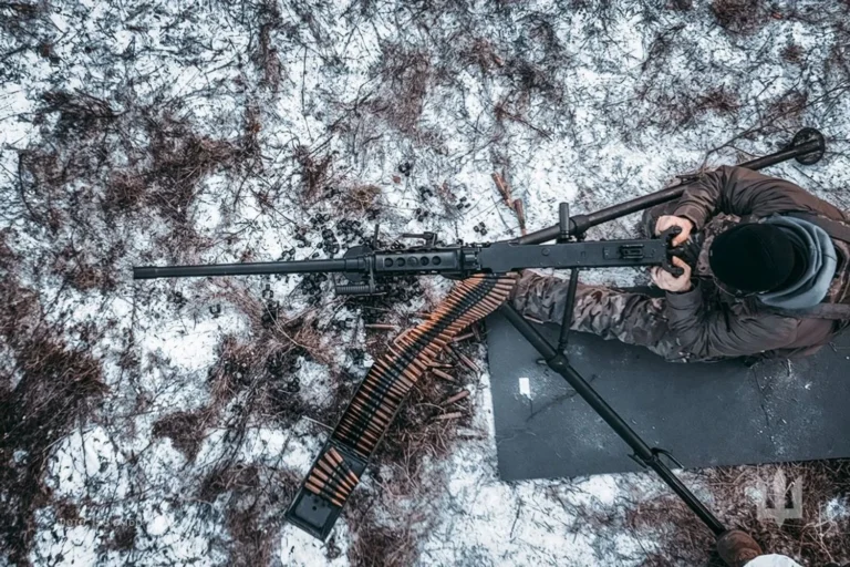 На фронті боїв за добу побільшало: де найгарячіше - карта від Генштабу