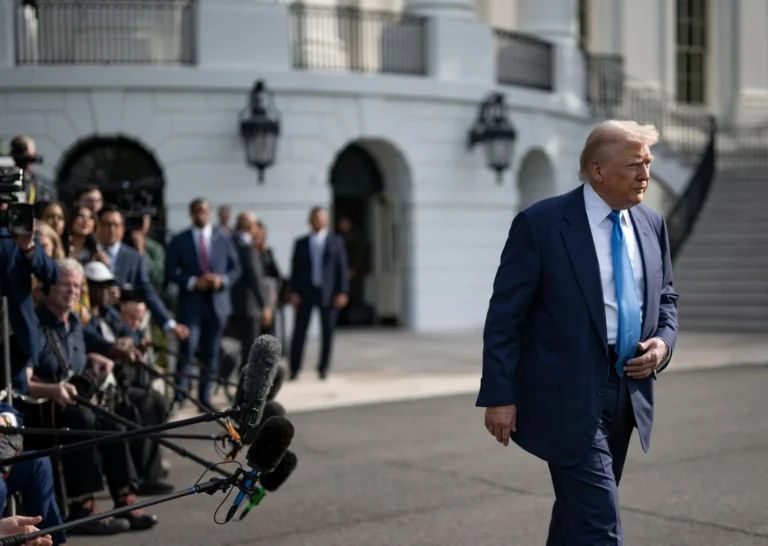 Трамп прибув до Швейцарії із затримкою через несправність літака: уже вирушив до Давоса