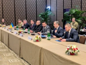 Умєров провів