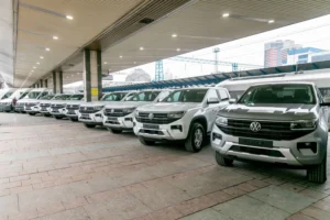 Німеччина передала Укрзалізниці перші 13 авто для відновлення інфраструктури