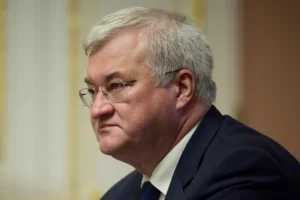 До сімох затриманих з інкасаторськими авто українців в Угорщині досі не надали доступ консулам - Сибіга