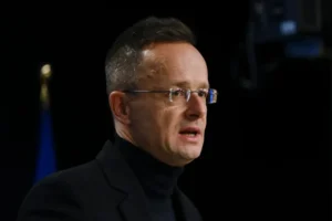 Угорщина продовжує звинувачення через