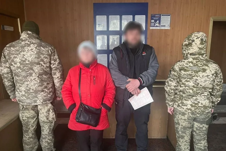 Киянин намагався виїхати за кордон, одружившись із 80-річною тещею