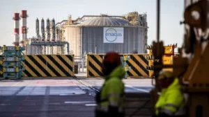 Єврокомісія закликає країни ЄС не зволікати з наповненням газосховищ через війну в Ірані - FT