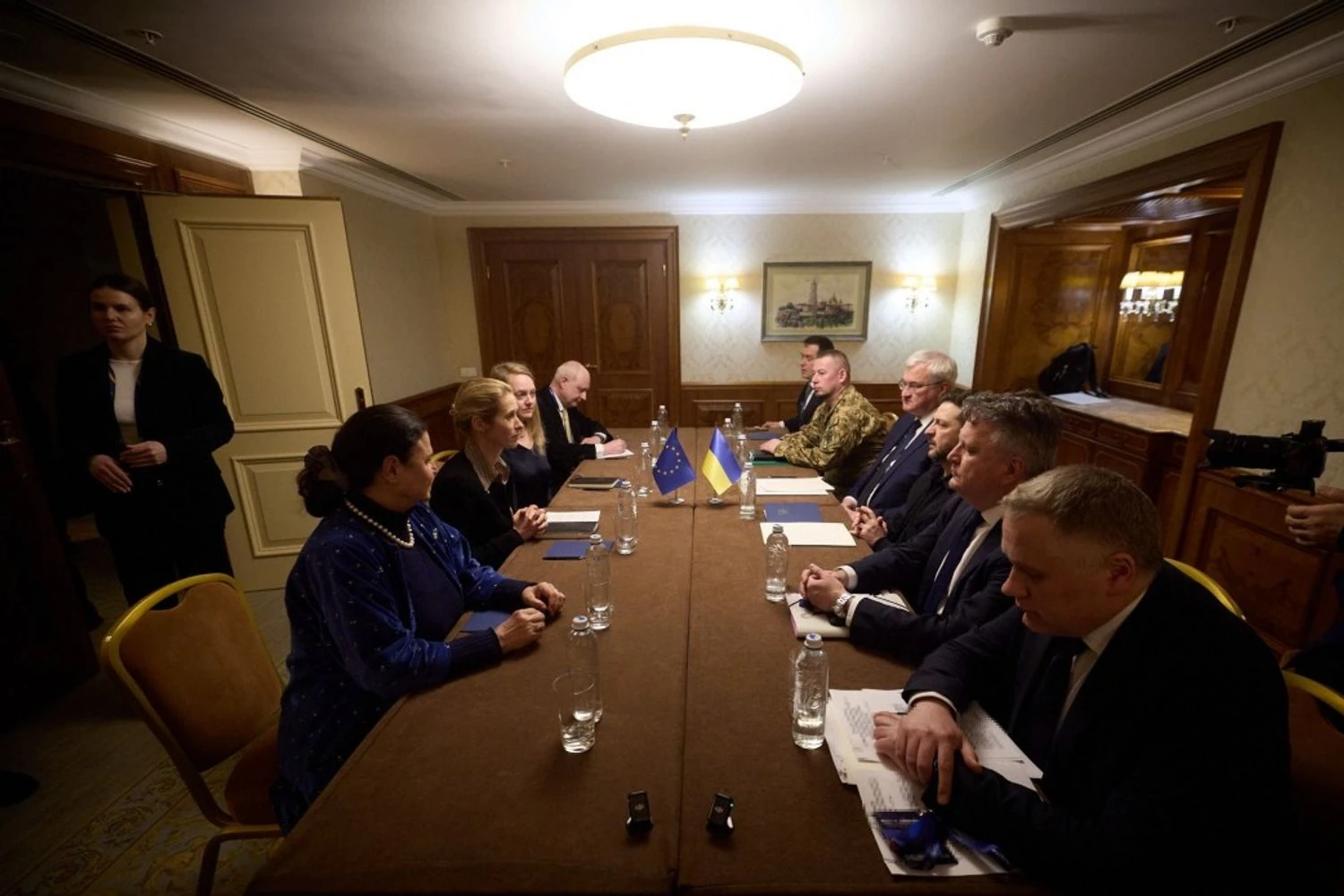 Зеленський і Каллас обговорили рішення для розблокування 90 мільярдів євро допомоги для України