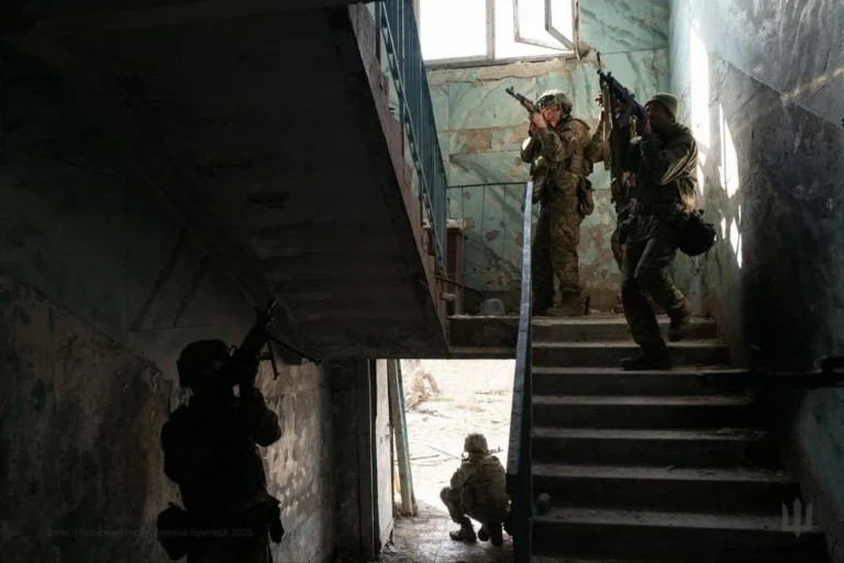 Боїв сьогодні поменшало - Генштаб назвав найгарячіші напрямки фронту