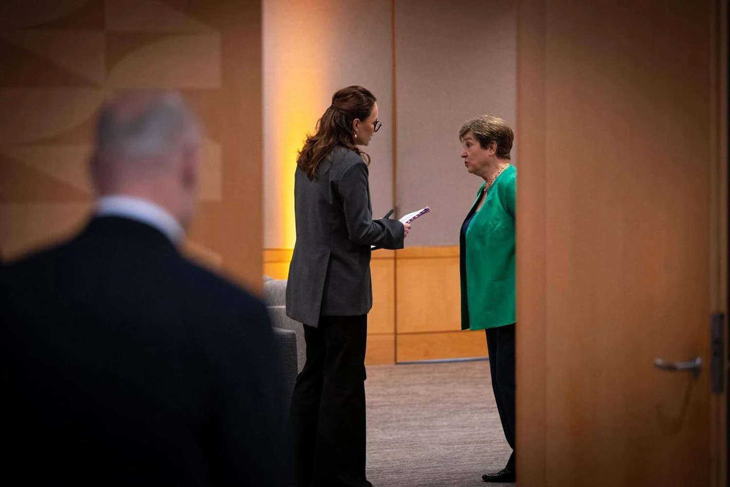 В Україні очікують на візит місії МВФ у травні - Свириденко