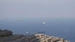 Американські військові готуються до висадки на судна, пов’язані з Іраном - WSJ