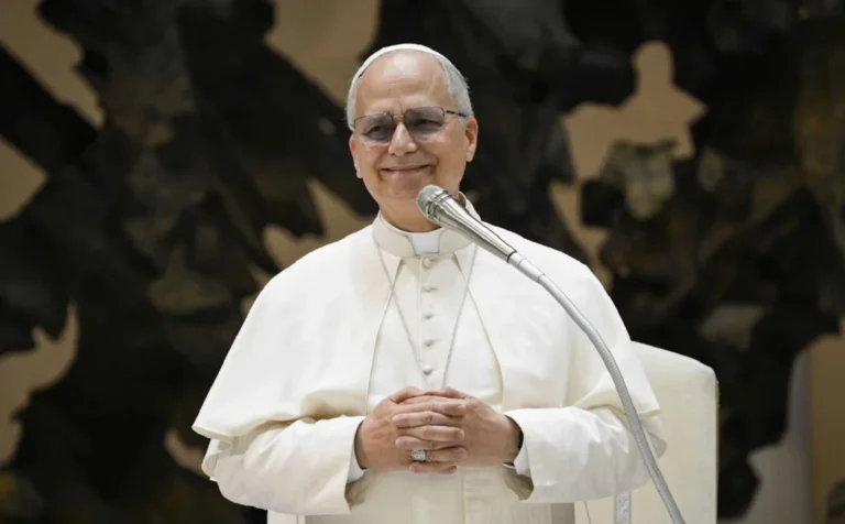 Папа Лев XIV відповів на звинувачення у конфлікті з Дональдом Трампом