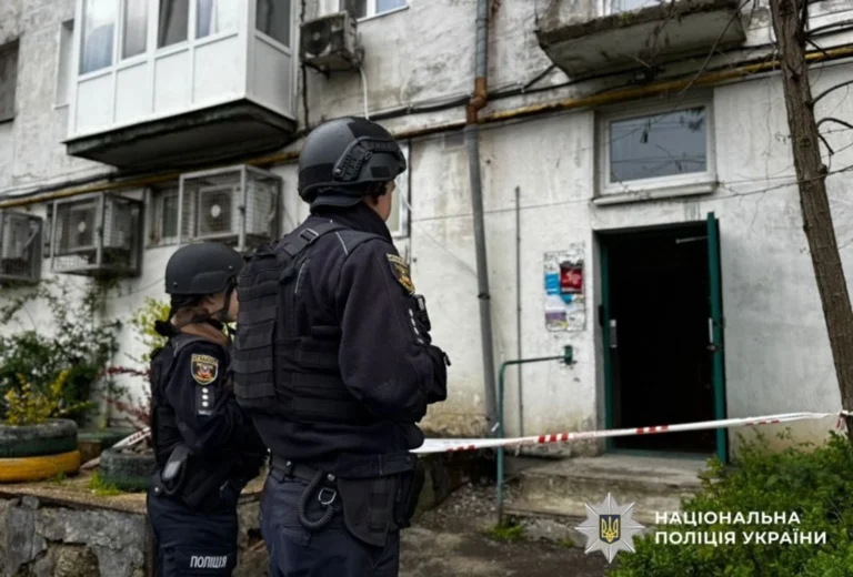 У багатоповерхівці Миколаєва вибухнула граната - є загиблий та поранена