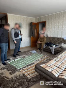 У справі про незаконне збагачення та недостовірне декларування поліція провела 40 обшуків у посадовців ТЦК