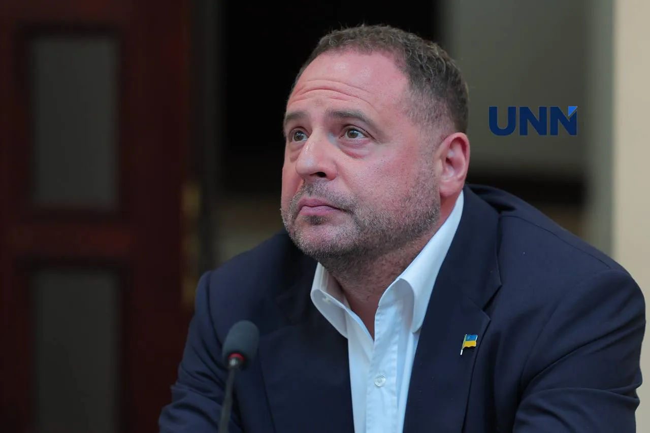 Єрмак проведе ніч у СІЗО, за нього досі не внесли заставу