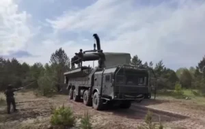 росія показала кадри доставки ядерних боєприпасів до білорусі