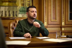 Зеленський провів