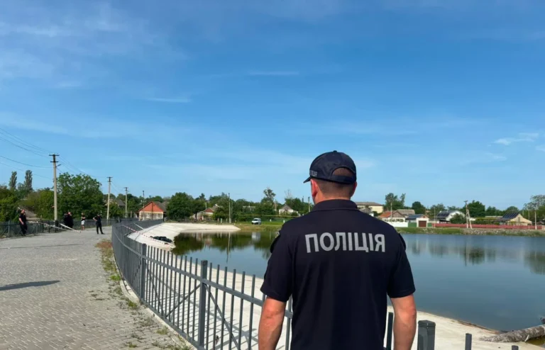 На Одещині у ставку виявили тіла двох зниклих неповнолітніх дівчат