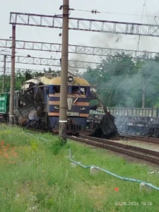 У Запоріжжі ворожий БПЛА влучив у електровоз