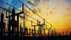 У чотирьох областях України зафіксовані часткові знеструмлення після обстрілів та негоди - Міненерго