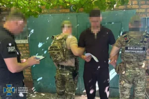 Нацгвардієць, який у російському полоні знущався з українських військових і одного закатував до смерті, отримав підозру